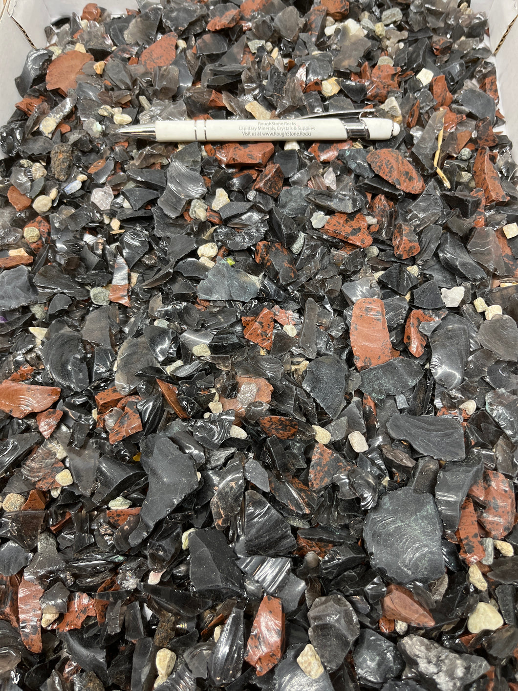 Obsidian Mixed Chips (partially tumbled) - 1 pound*