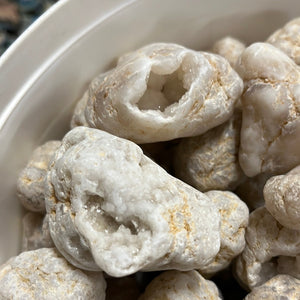 Phosphorescent Tumbled Geodes 10 pounds Roughstone.Rocks LLC