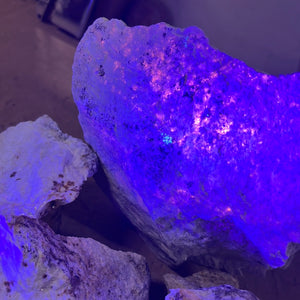 Rough Hackmanite UV from Afghanistan 10 pounds Roughstone.Rocks LLC